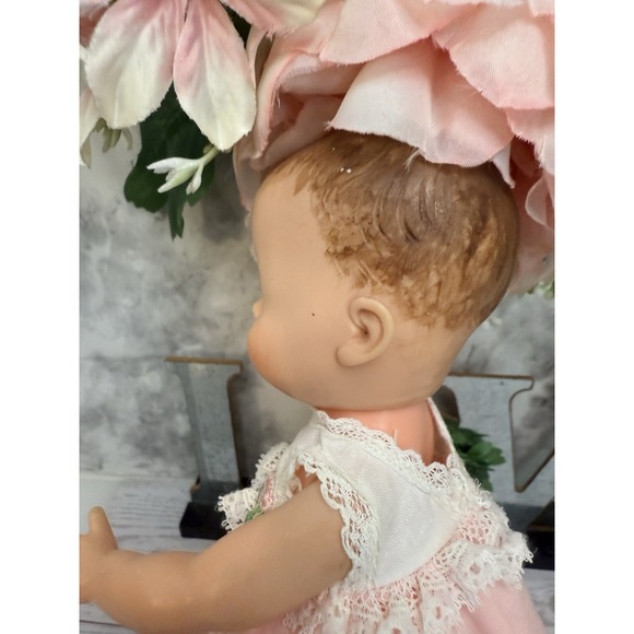 Vtg Vogue 50s Drink Wet Baby Doll Dressed Sleepy Eyes Jointed Legs Plastic 8 " - Picture 5 of 16